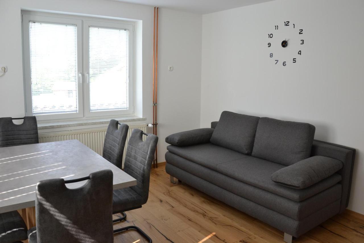 Apartma Ob Potoku Luče 外观 照片