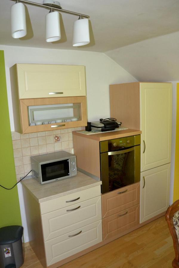 Apartma Ob Potoku Luče 外观 照片