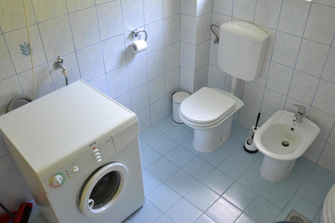 Apartma Ob Potoku Luče 外观 照片