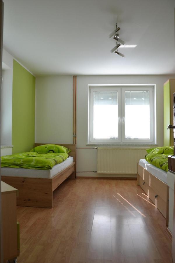 Apartma Ob Potoku Luče 外观 照片