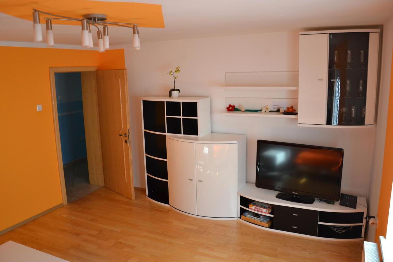 Apartma Ob Potoku Luče 外观 照片